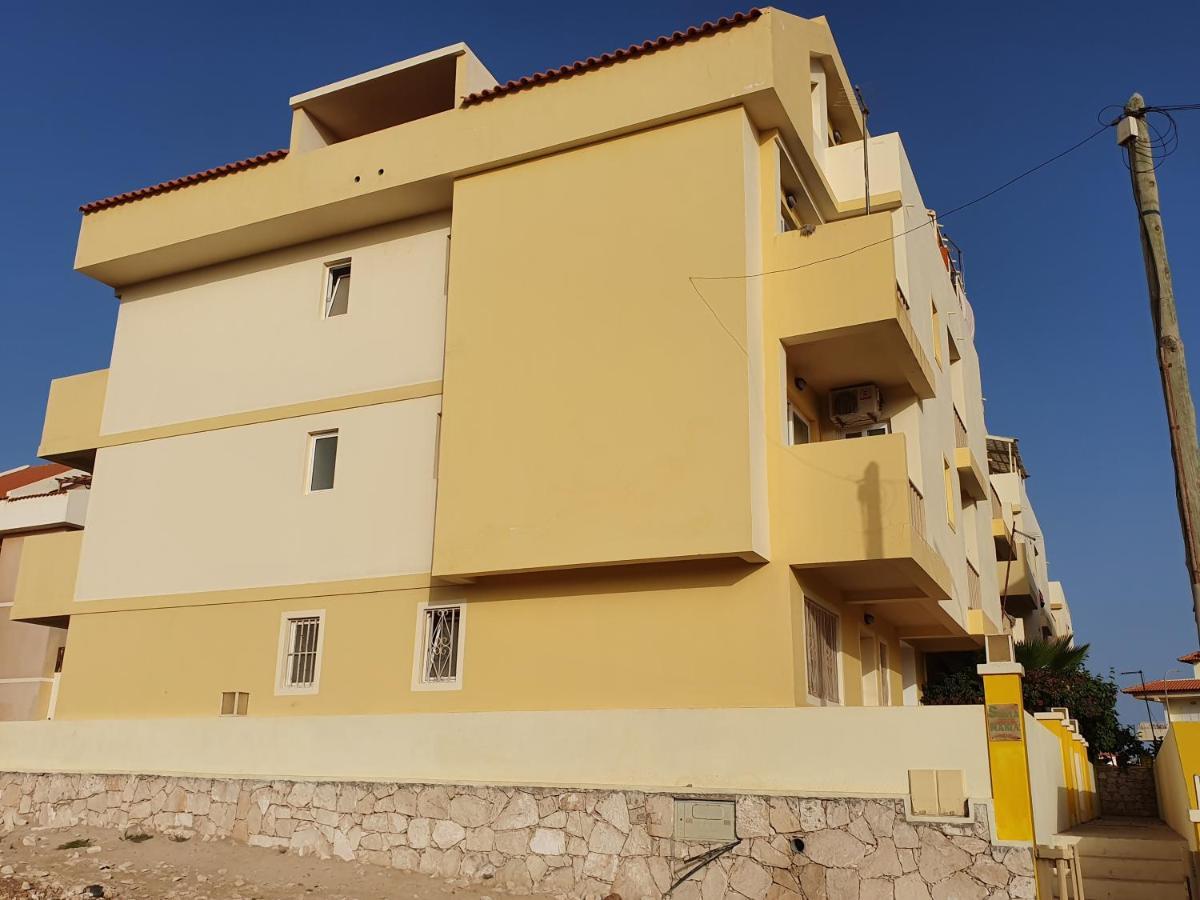 Tres Caravelas Studio Flats Santa Maria Exterior foto